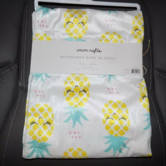 S.L. Home Fashions Warm Nights Pineapple Print - Picture 3 of 6